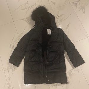Gap XL girl’s black parka